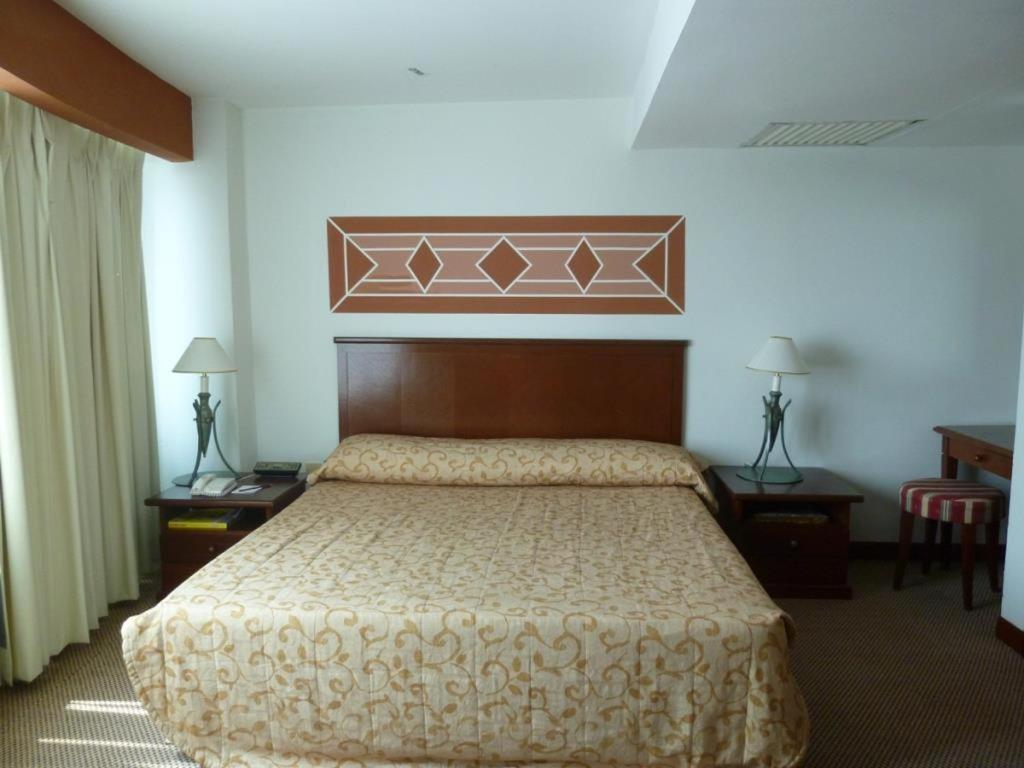 Gocos Hotel Klang Ngoại thất bức ảnh