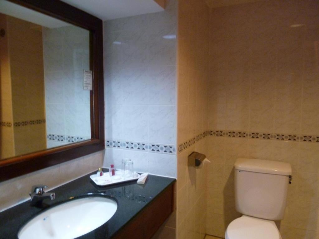 Gocos Hotel Klang Ngoại thất bức ảnh